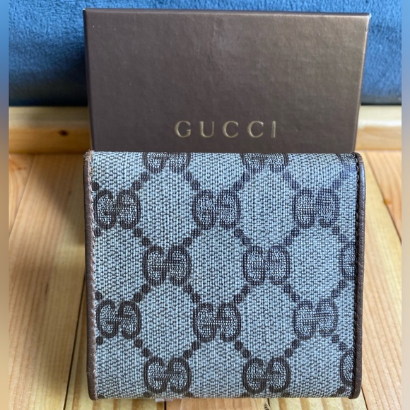 Gucci GG Supreme Coin Case/Wallet - Picture 2 of 16